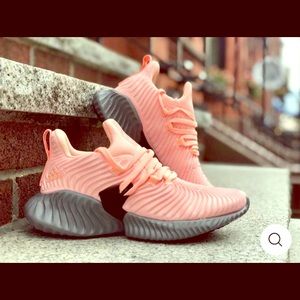 Women’s adidas alphabounce clear orange 🍊